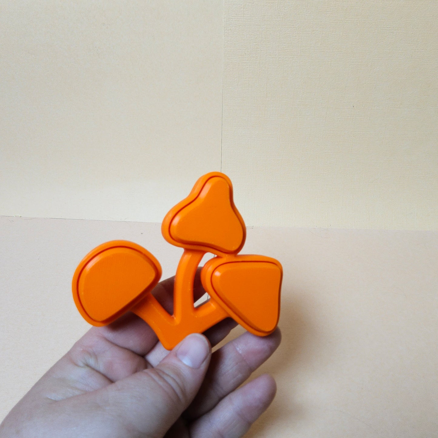 Trishroom Keycap Keyring