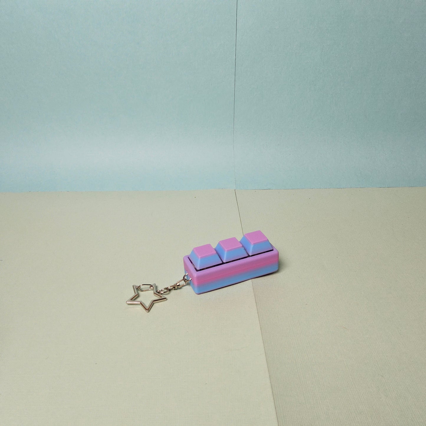Triple Keycap Fidget Keyring