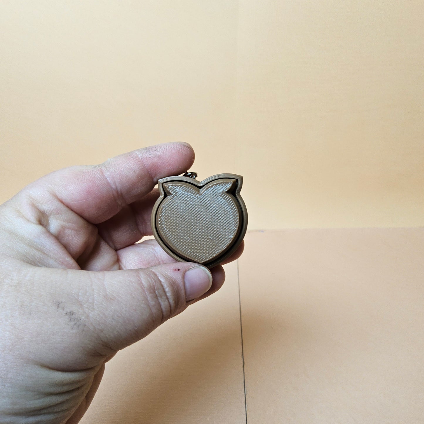 Peach Keycap Keyring